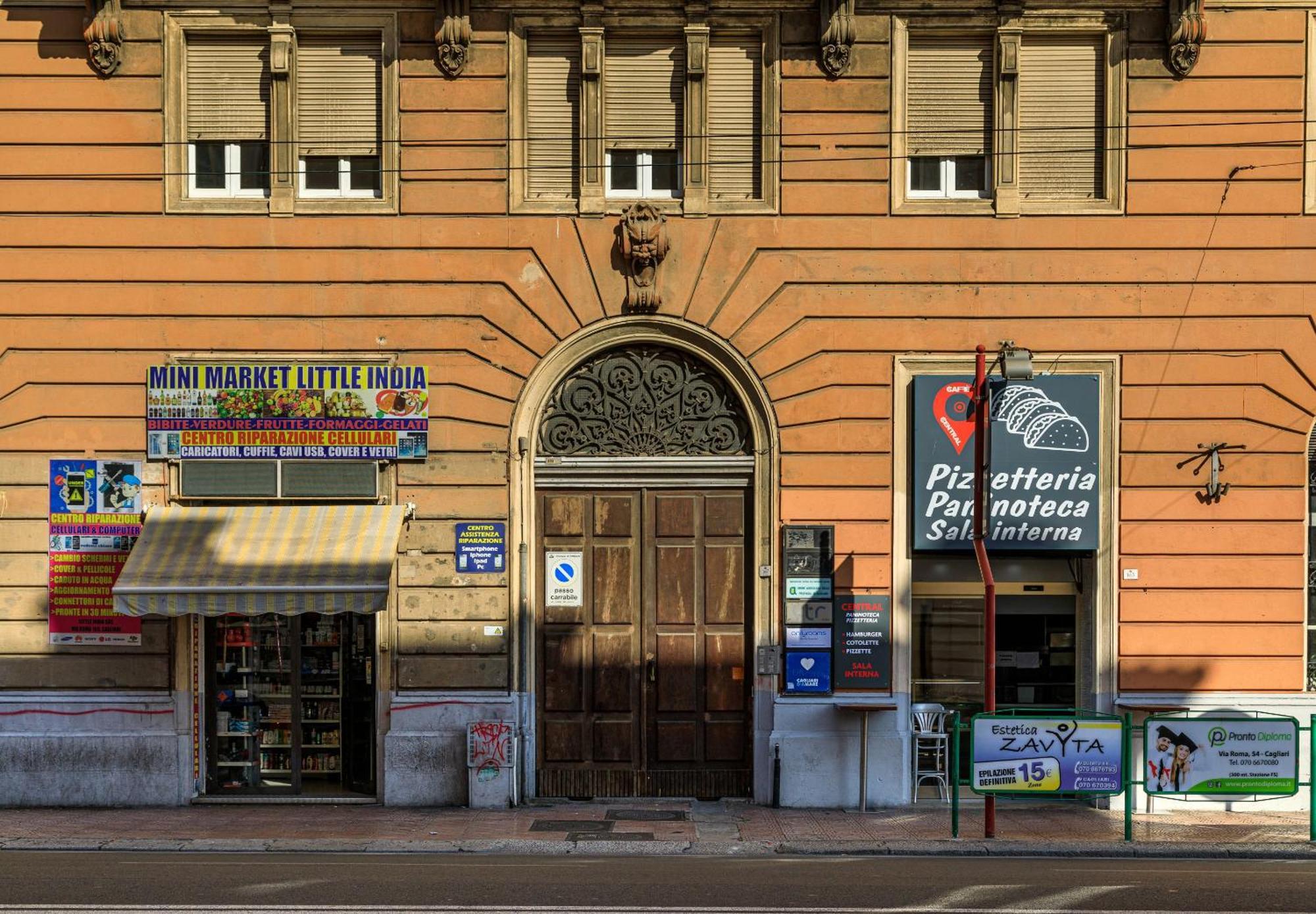 Onlyrooms V - Central & Train Station Cagliari Exteriör bild